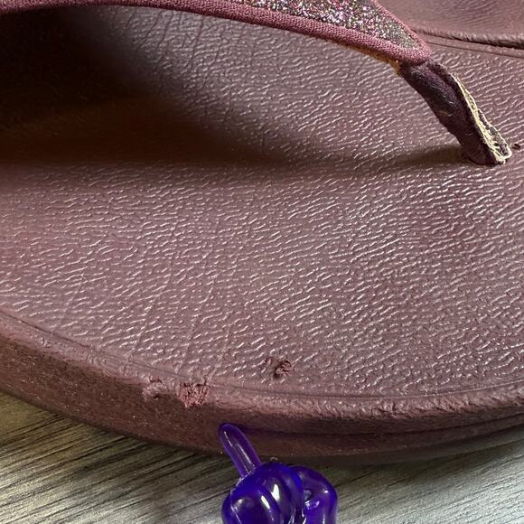 FitFlop Lulu Glitter Toe Post Thong Sandal Size 10 Wobbleboard Wedge Slip On - Picture 8 of 16